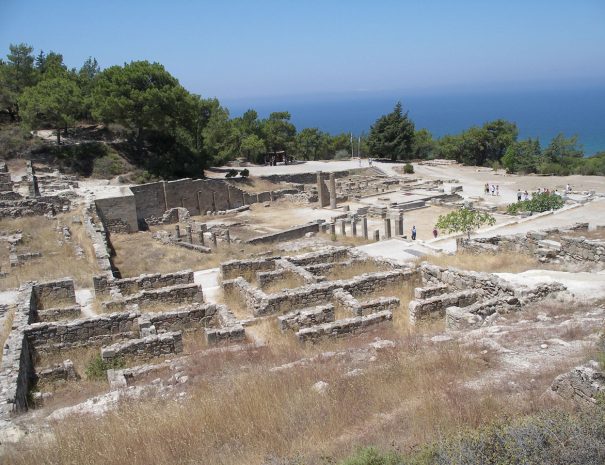 Wander around the ruins of the so called "Greece’s Pompeii“